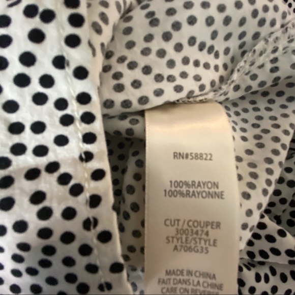 Max studio button front Blouse NWOT - Picture 5 of 8